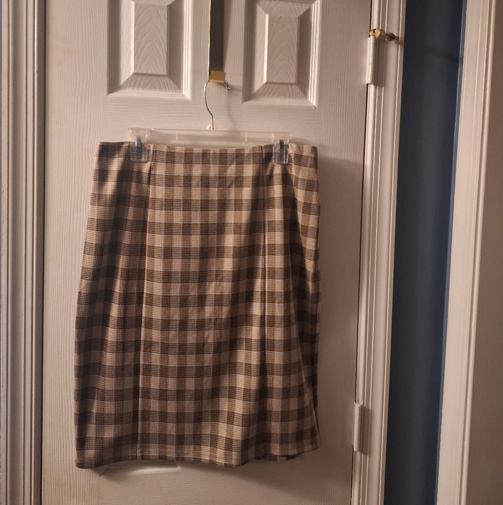 Classic Brown Checkered Skirt**